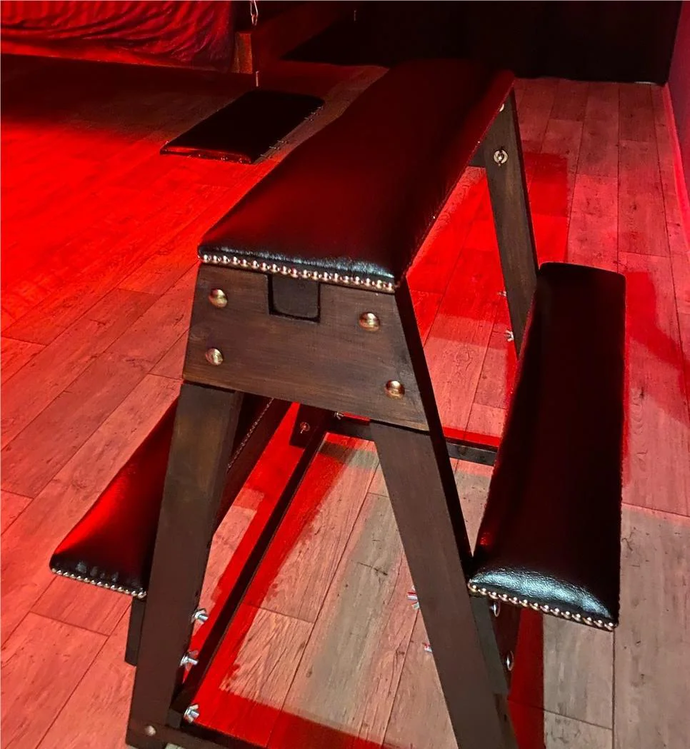 Снять тематическую студию «50 оттенков» в центре Челябинска посуточно 9