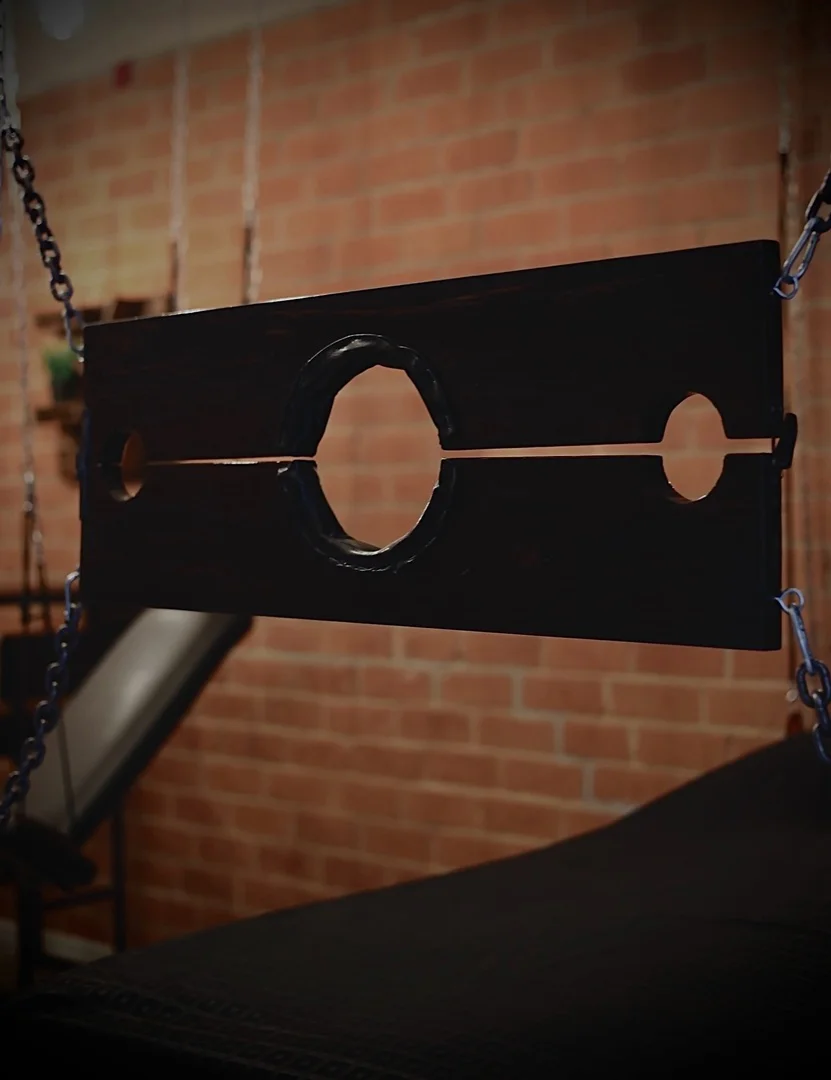 Снять тематическую студию «50 оттенков» в центре Челябинска посуточно 16