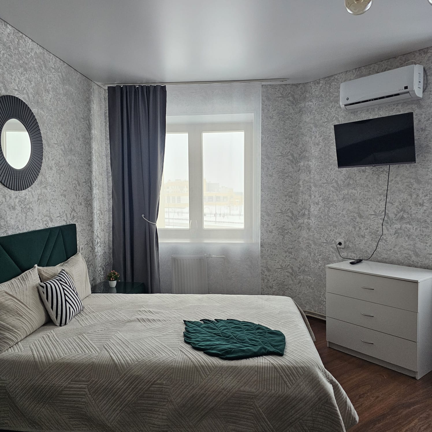 Домашний очаг на Строителей 3