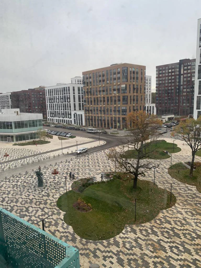 🎭 Снять 2-комнатную квартиру в Сосенском (ЖК Скандинавия) — Вид на пл. Муми-троллей 10