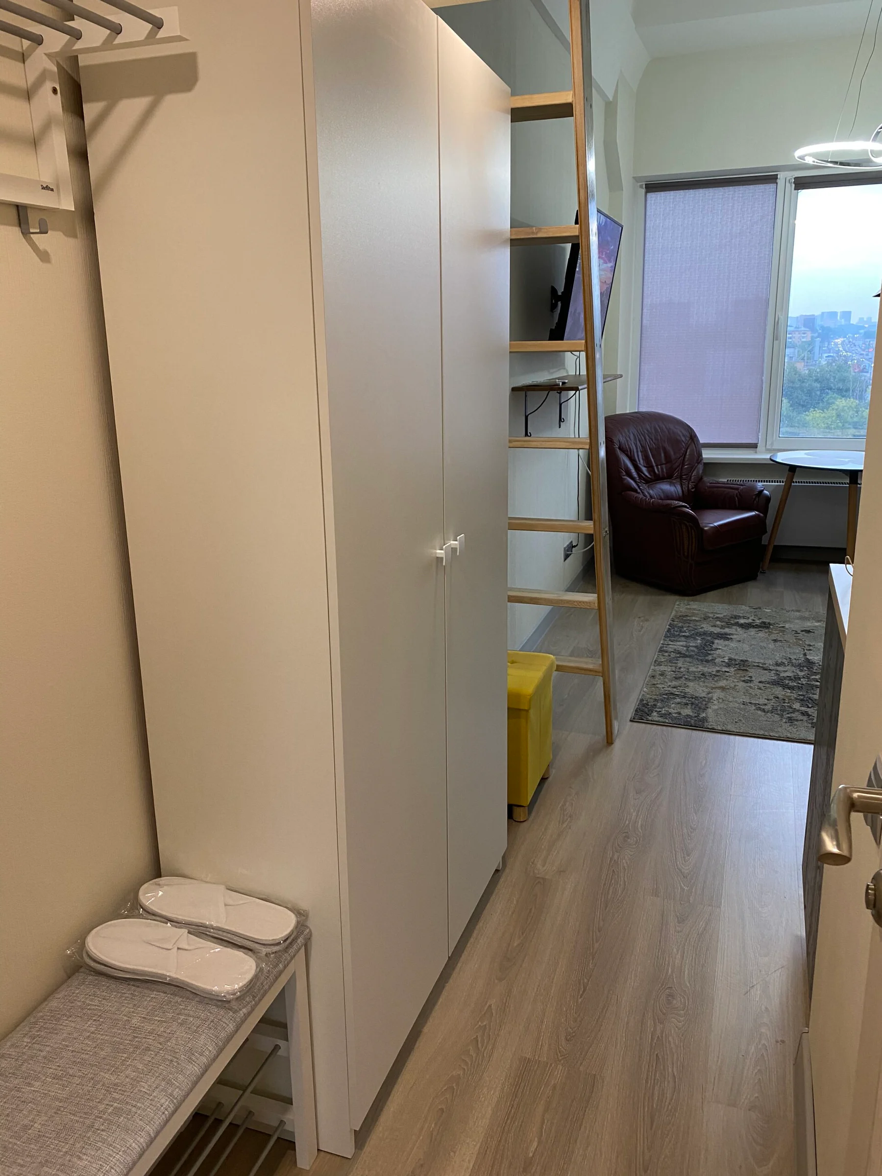 Снять двухуровневые апартаменты посуточно у метро Тушинская — стильное жилье в ЖК Спартак 4