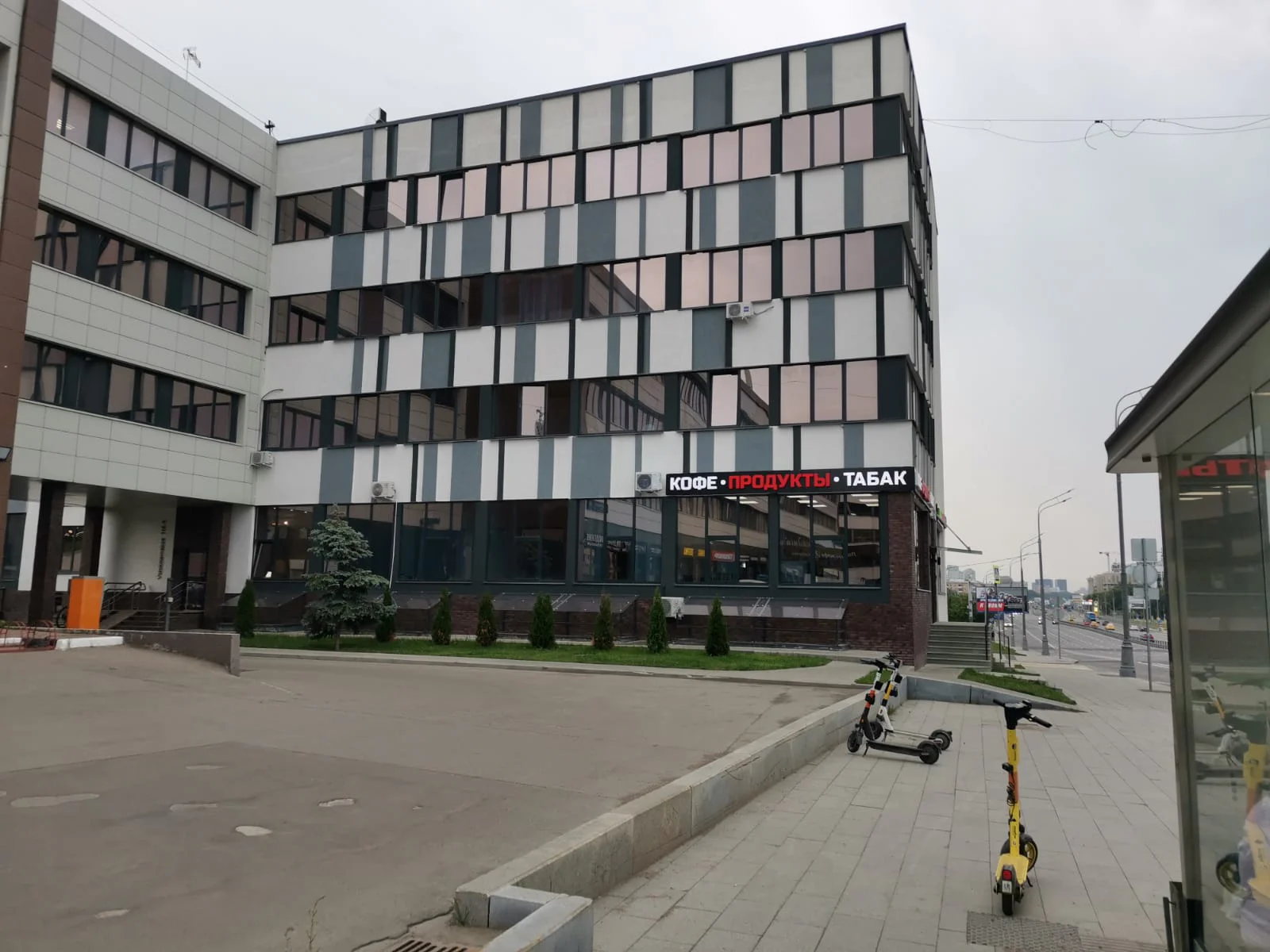 Снять двухуровневые апартаменты посуточно у метро Тушинская — стильное жилье в ЖК Спартак 18