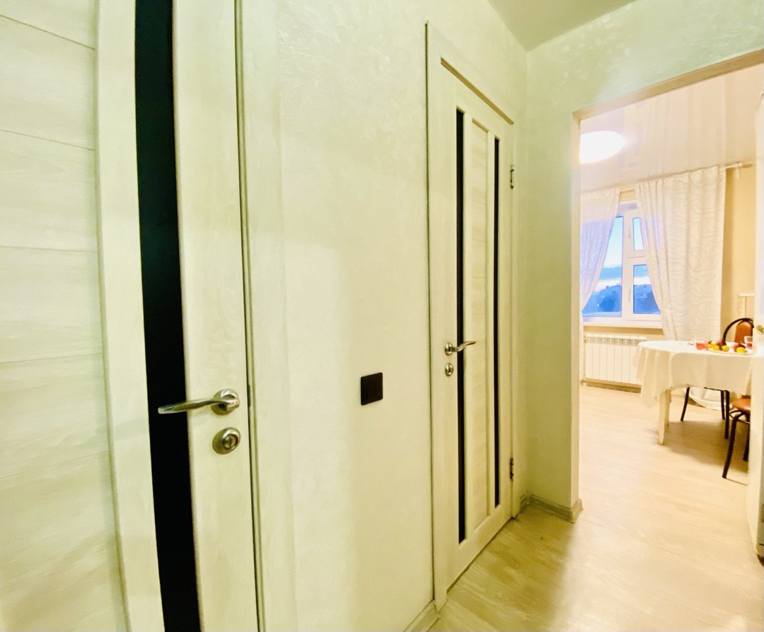 Снять 1-комнатную квартиру в Ноябрьске у площади Памяти и СК «Зенит» посуточно 6