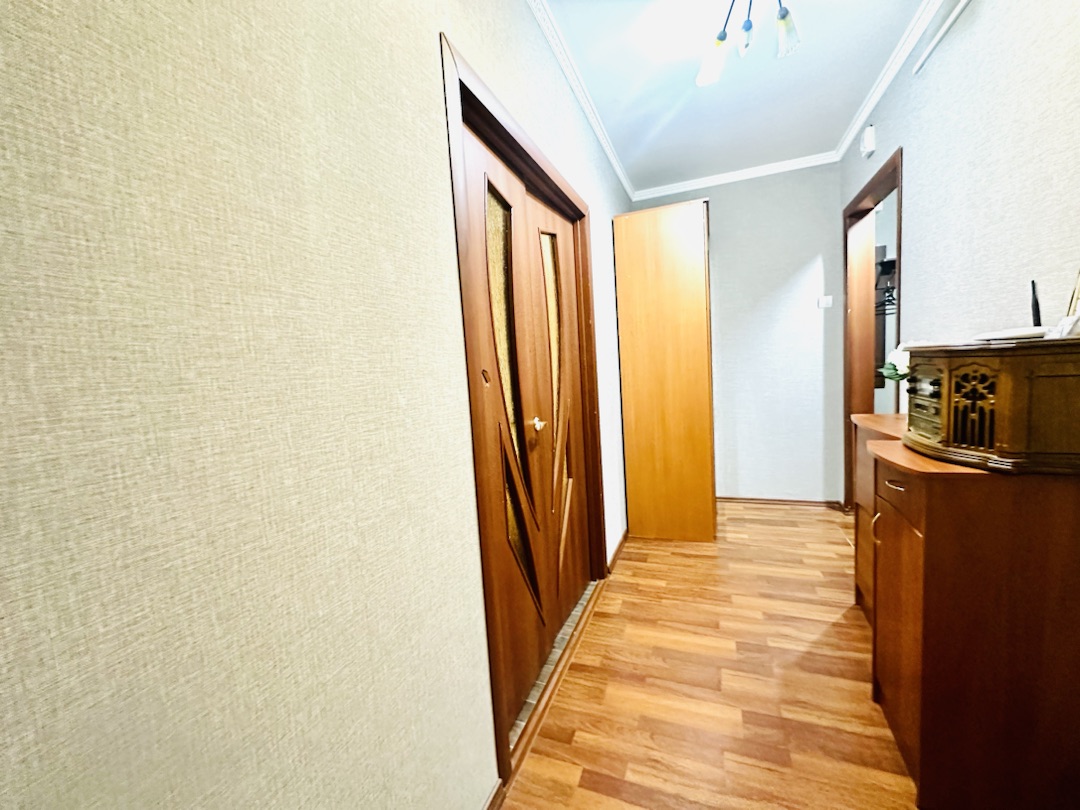 Снять квартиру на сутки, почасово в центре г. Ноябрьск 11