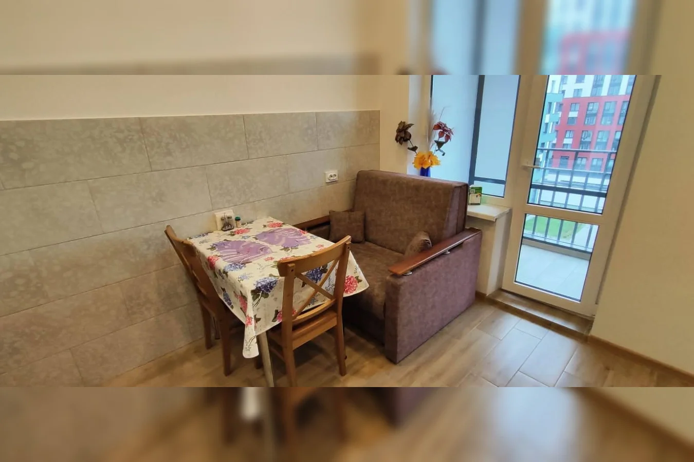 Снять квартиру на сутки в СПб у Варшавского экспресса (Парфеновская 5) 7