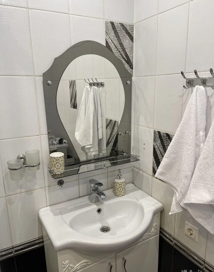 Аренда посуточно 2-к квартиры в Солнечногорске у Сенежа (Молодежная 5) 3