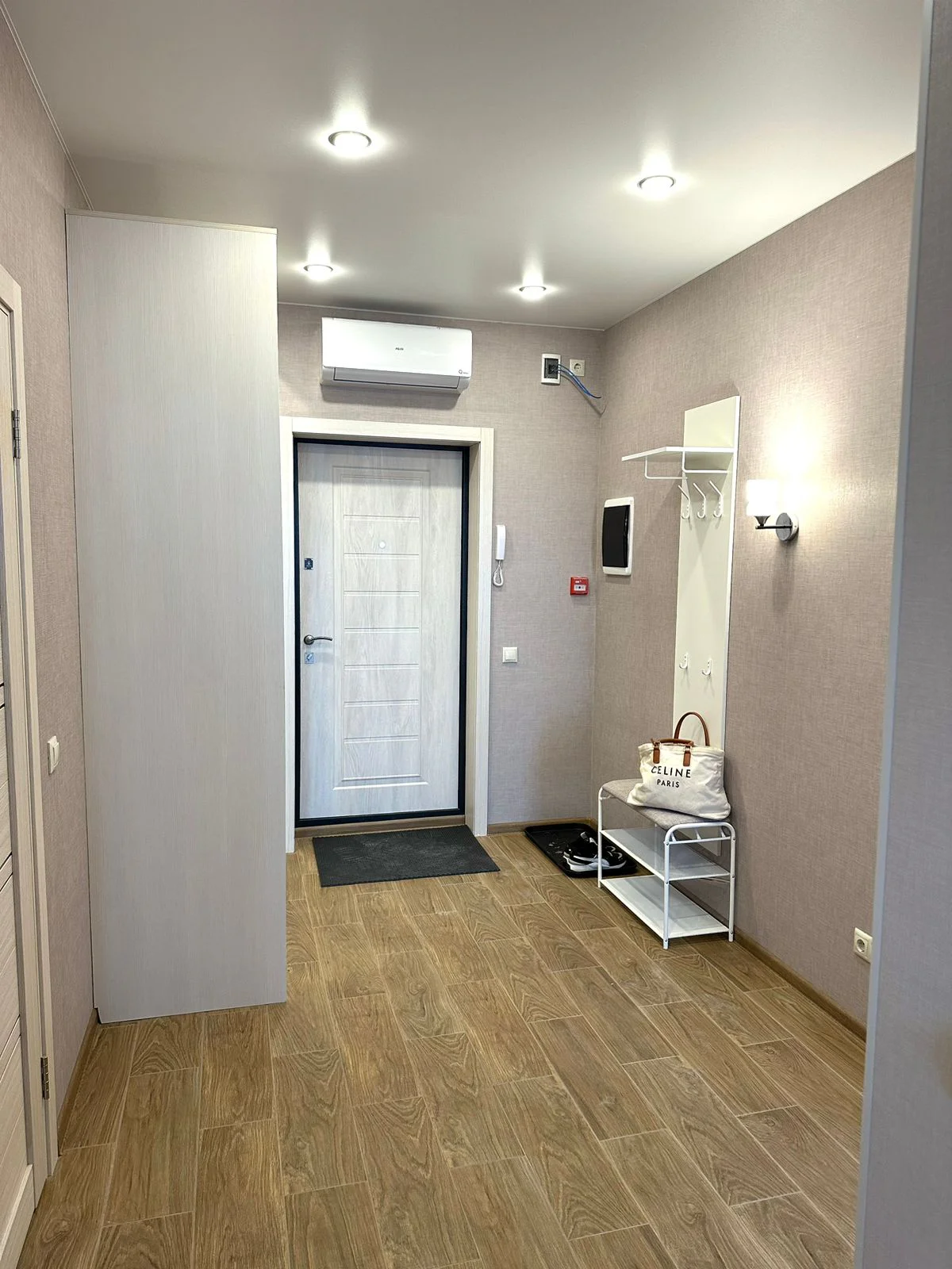 Снять посуточно 1-к квартиру в Солнечногорске у Сенежа (Крупской 1) 4