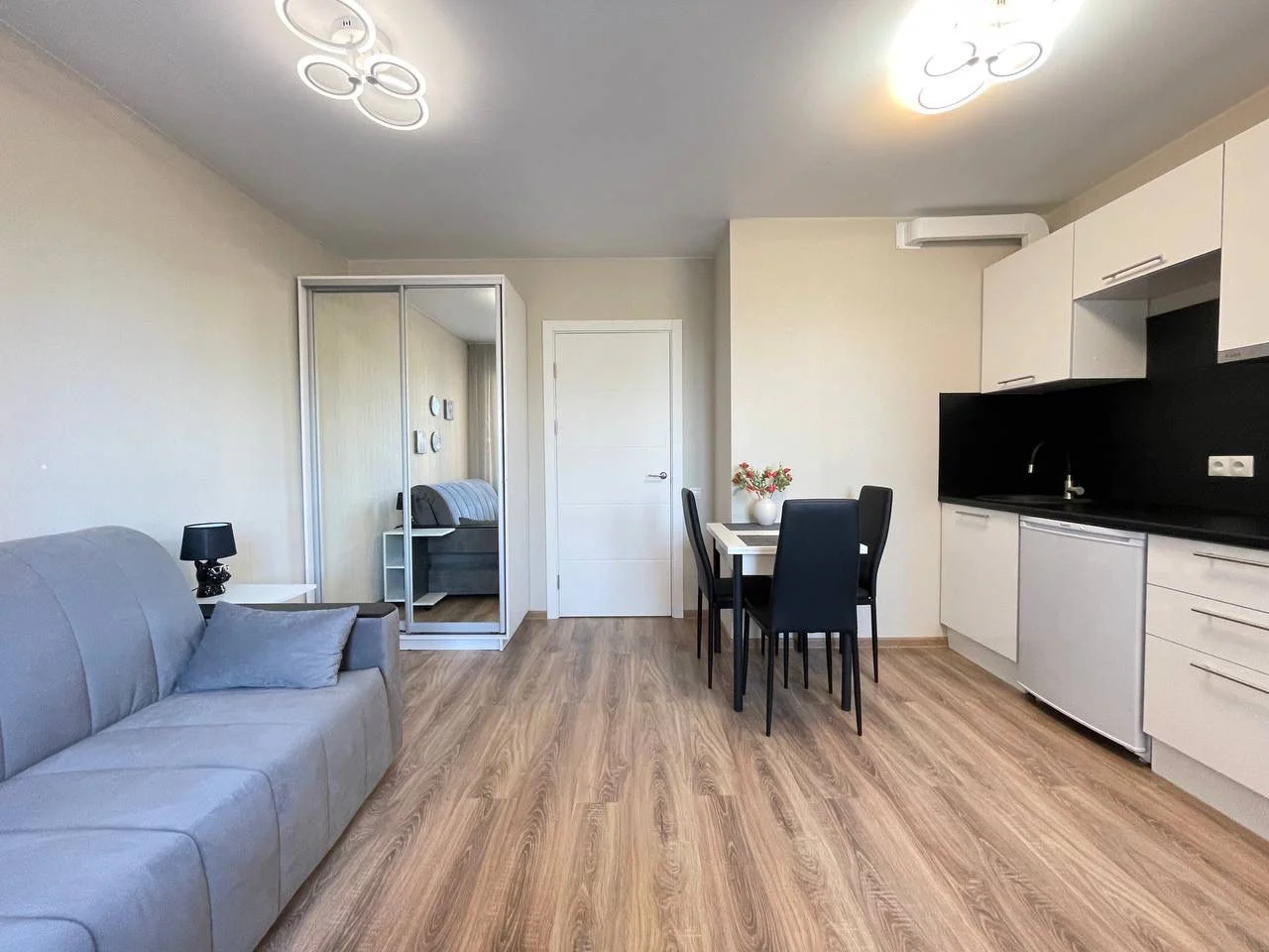 Снять посуточно в Балашихе квартиру студию на Яганова 9