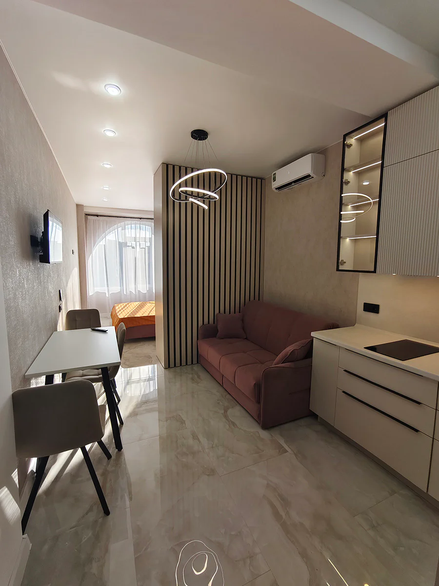 Снять посуточно апартаменты в Евпатории в центре (Фрунзе 20) 3