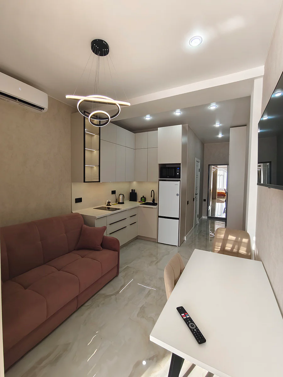 Снять посуточно апартаменты в Евпатории в центре (Фрунзе 20) 5