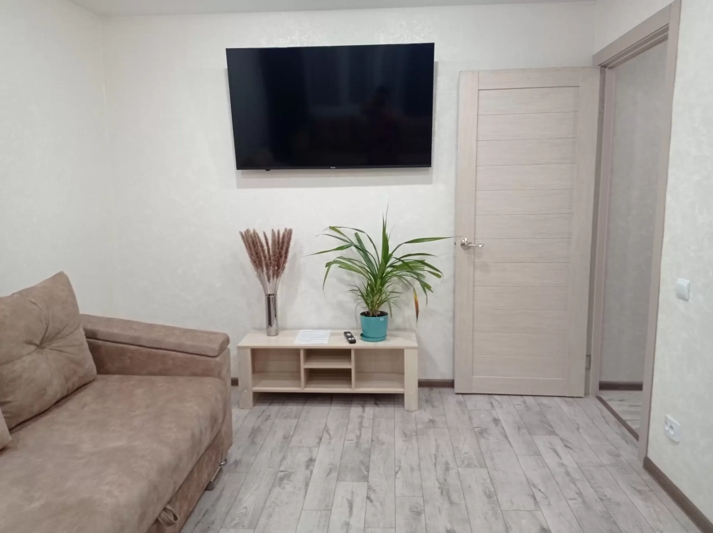 Снять 2-к квартиру в центре Норильска у ТЦ Арена и Автовокзала посуточно 4