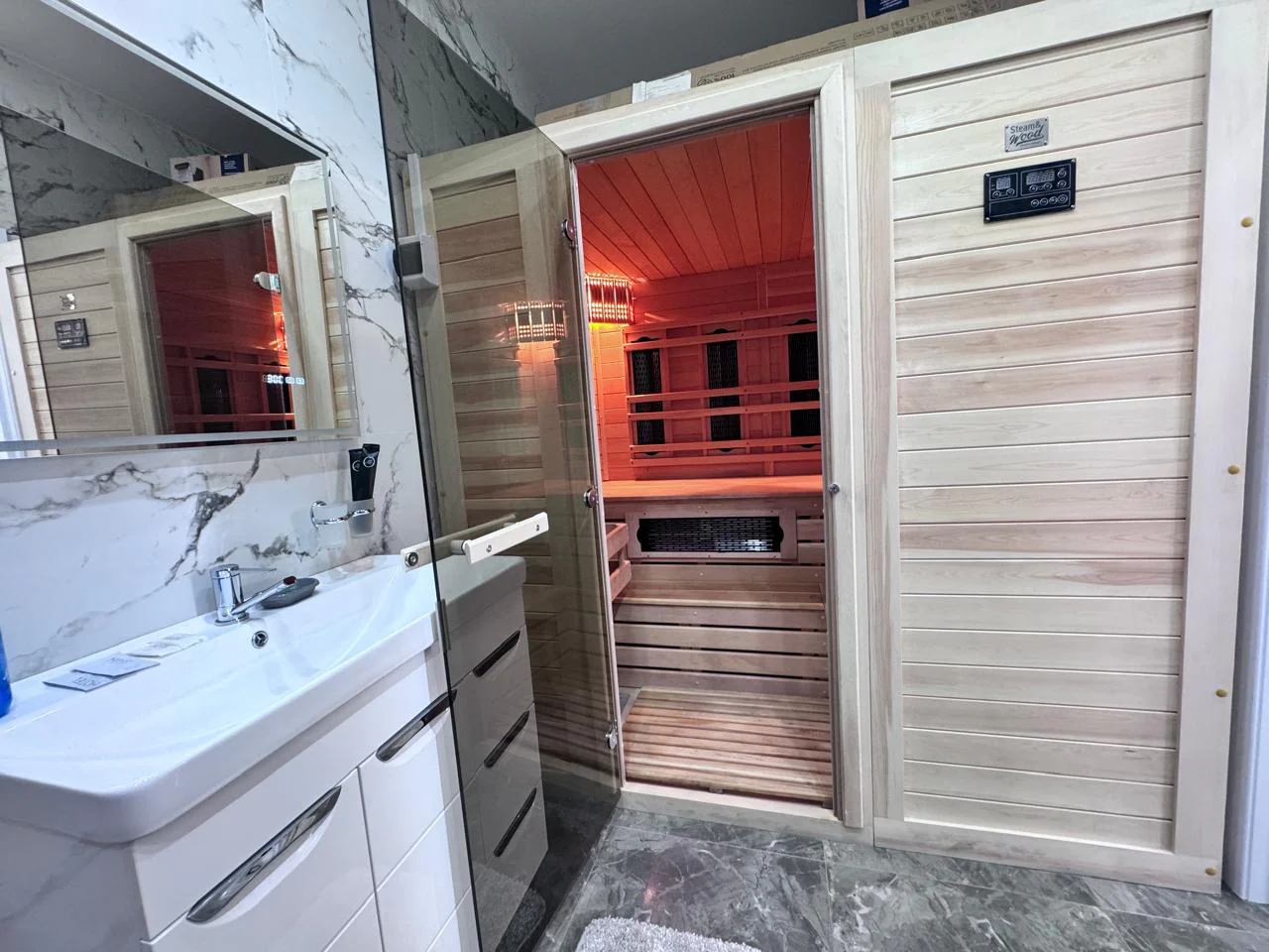 Снять квартиру на сутки в Волгограде у Мамаева Кургана (Ангарская 7Г) 12