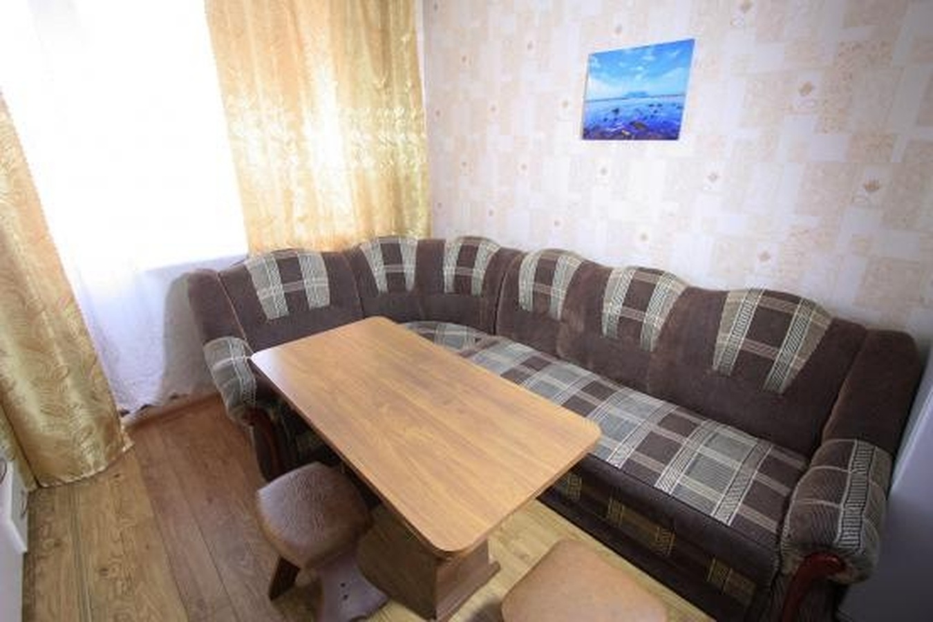 квартира посуточно Екатеринбург Сортировка — 1-комнатная, Железнодорожный 9