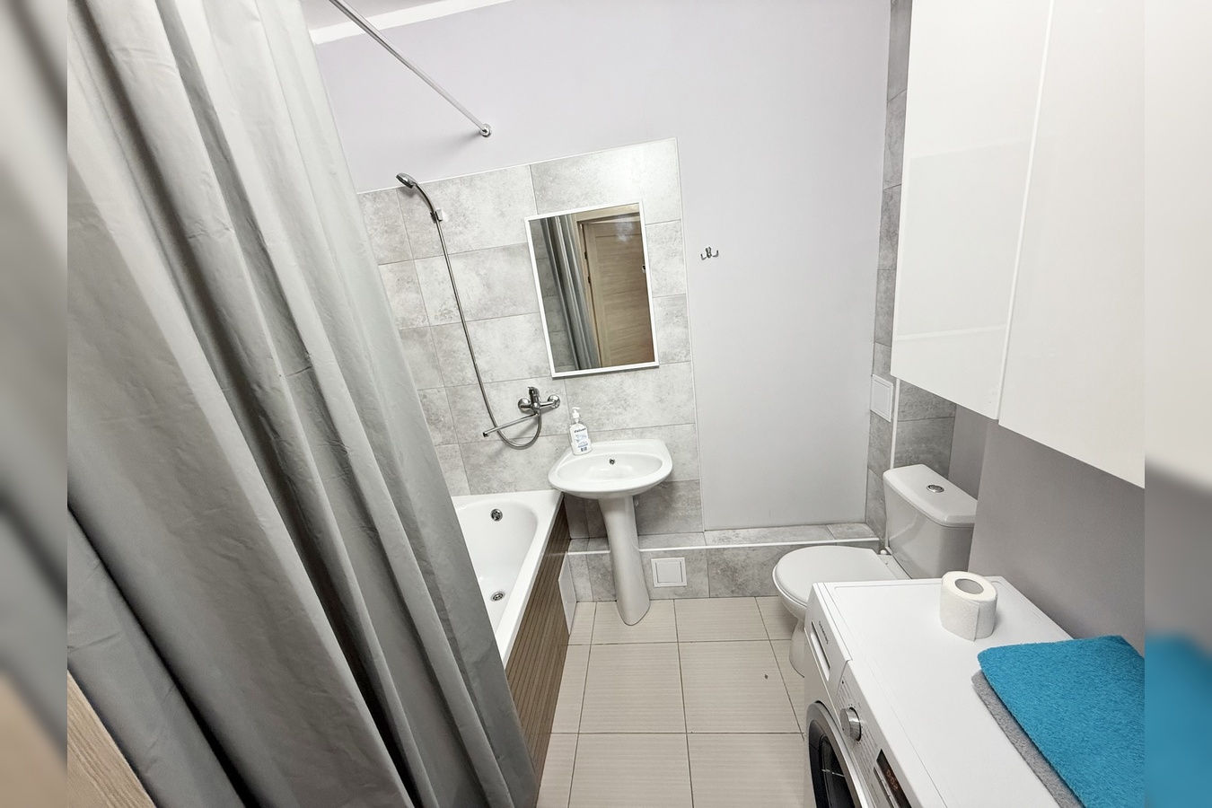 снять квартиру посуточно в Орджоникидзевский районе Екатеринбург — 1-комнатная, ул. Проспект Космонавтов 108/3 11