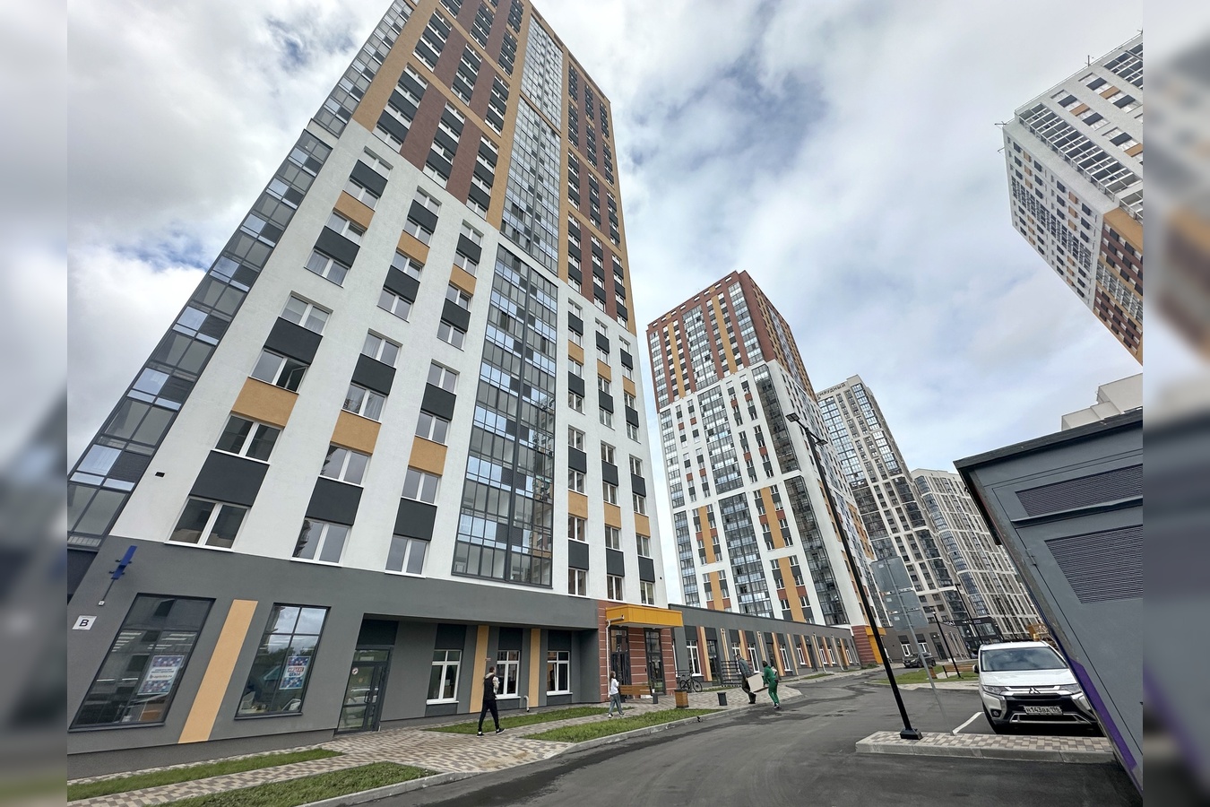 снять квартиру посуточно в Орджоникидзевский районе Екатеринбург — 1-комнатная, ул. Проспект Космонавтов 108/3 16