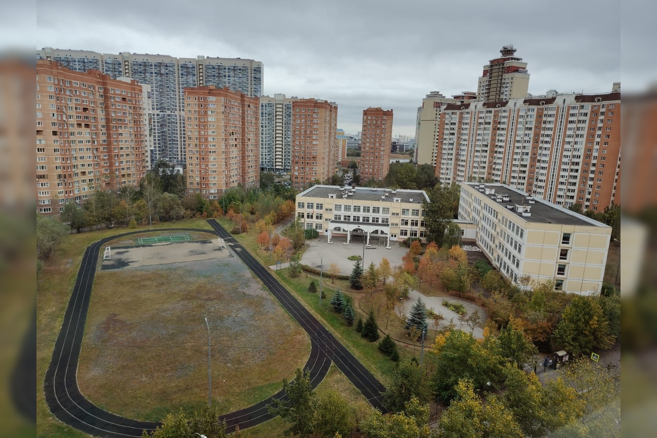 Вместительная квартира у метро Пенягино 14
