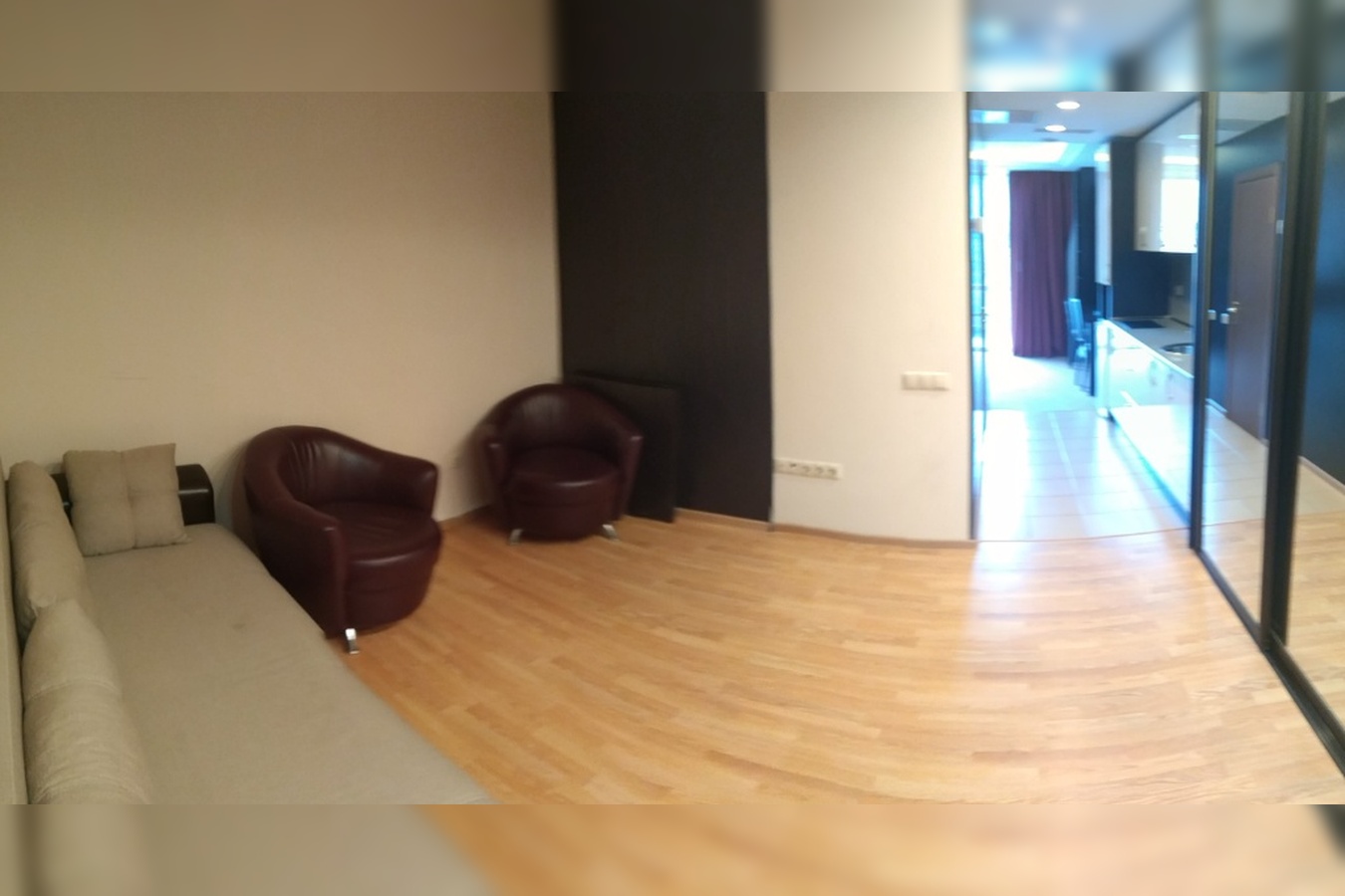 2-комн. квартира посуточно, 40 м2, этаж 3 из 4 14