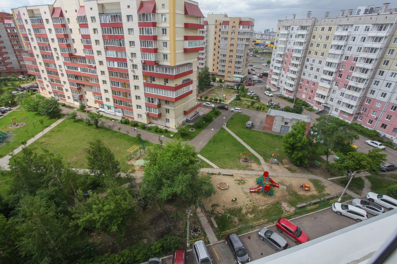 Квартира возле ТРЦ Планета 16