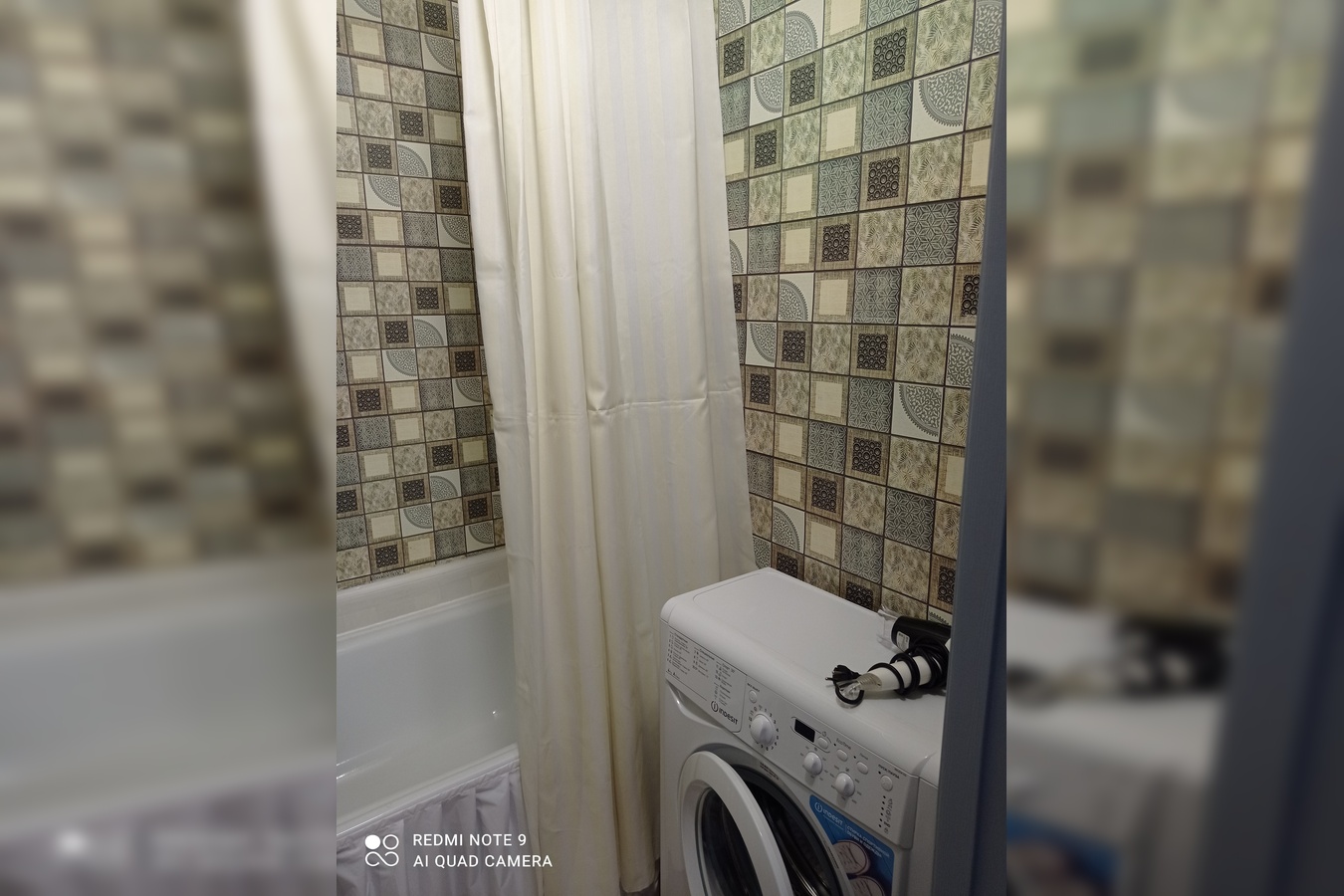 снять квартиру посуточно в Центральный районе Красноярск — 2-комнатная, у ТРЦ Покровский 13