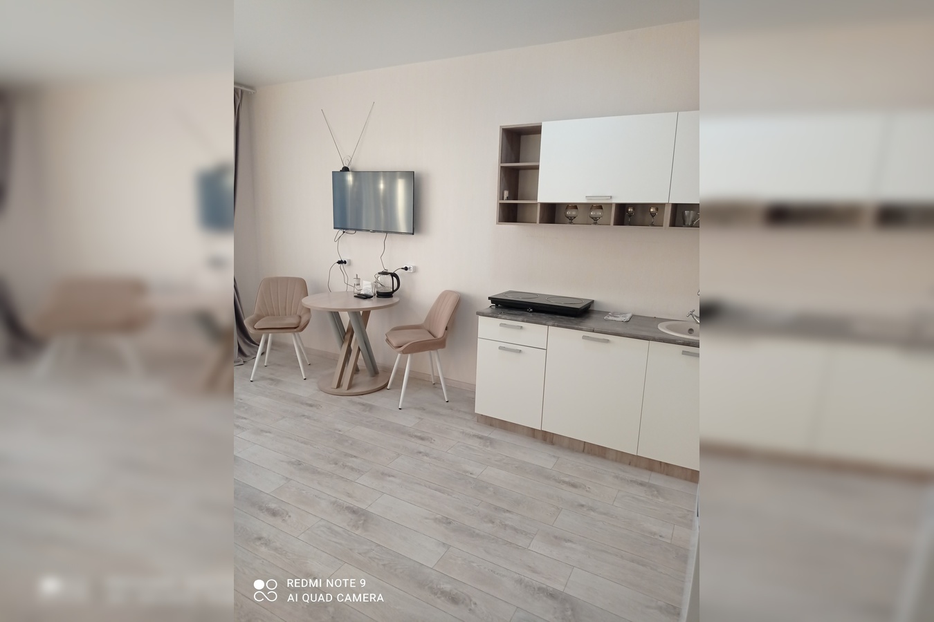 квартира посуточно Красноярск Планета ТРЦ — 1-комнатная, ул. Петра Подзолкова