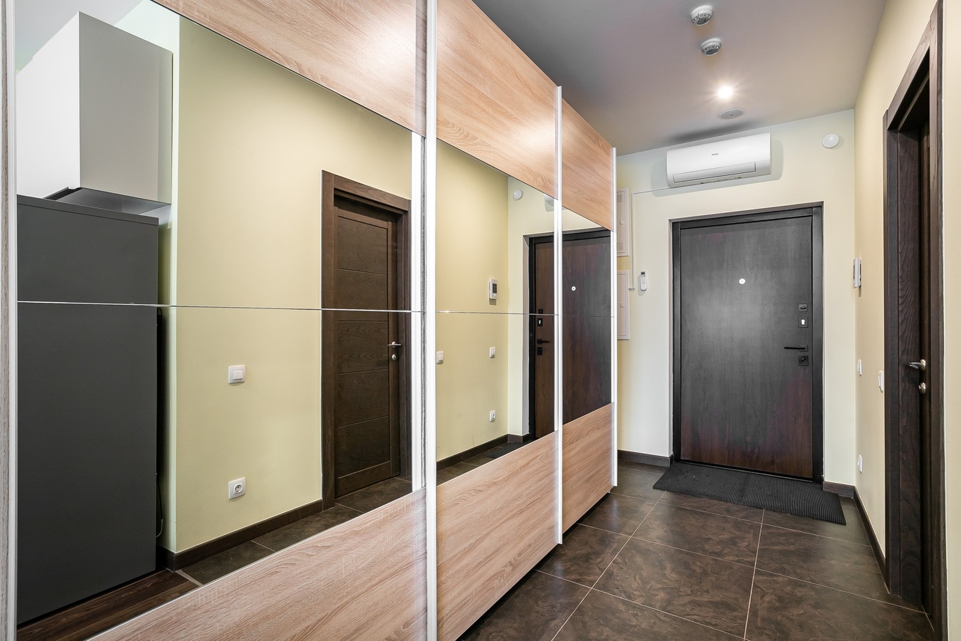 1-комн. квартира посуточно, 31 м2, этаж 6 из 20+ 10
