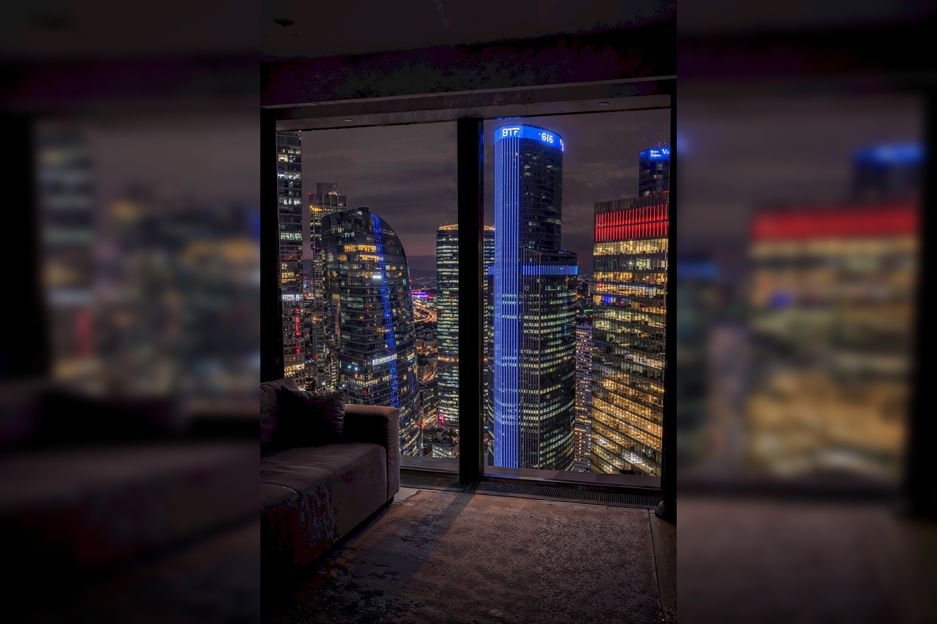 2-комн. квартира посуточно, 75 м2, этаж 20+ из 20+ 9