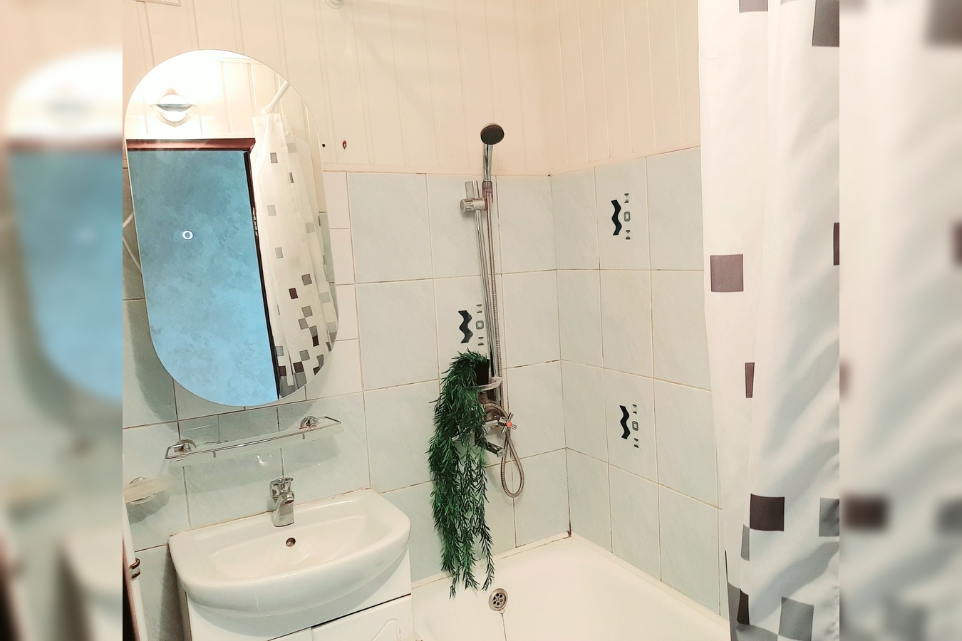 2-комн. квартира посуточно, 43 м2, этаж 5 из 9 6