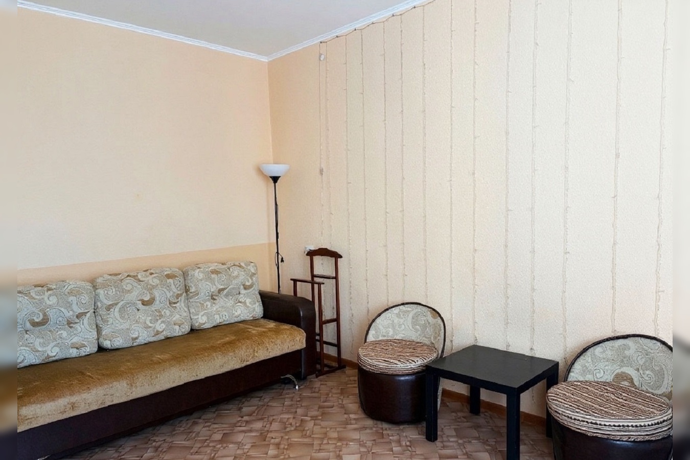 1-комн. квартира посуточно, 33 м2, этаж 8 из 9 10