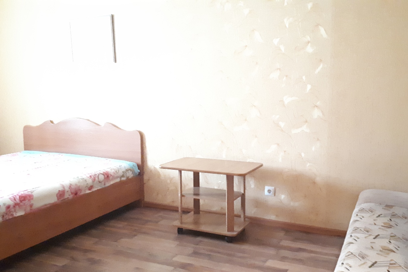 Квартира вблизи ТЦ Вива Лэнд ,Металлург 10
