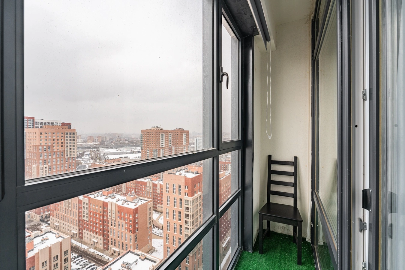 Квартира-студия посуточно в Москве — метро Нижегородская, 19 м², вид на город 16