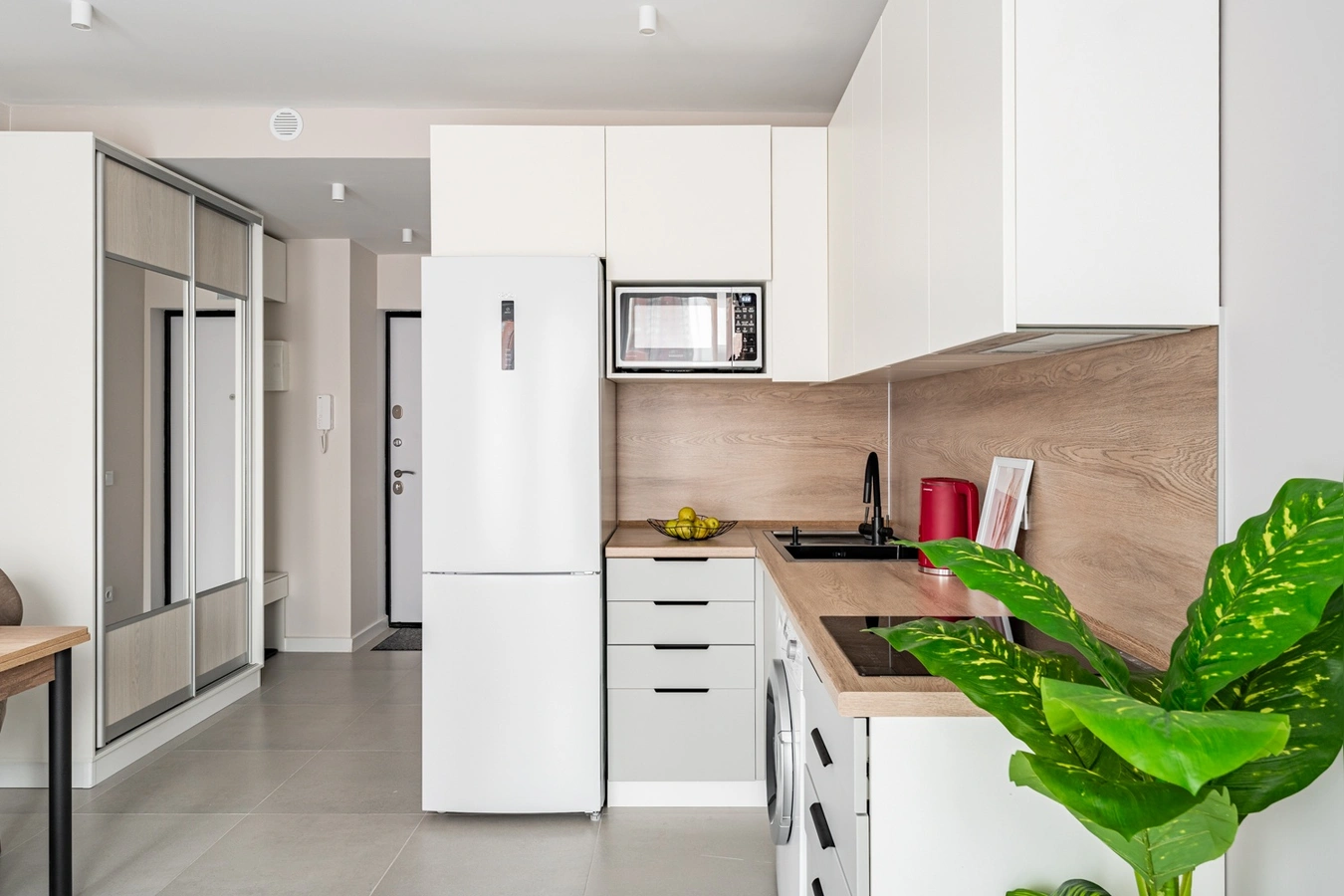 Daily rent in Moscow - City shopping center, new house, elevator and contactless check-in 10