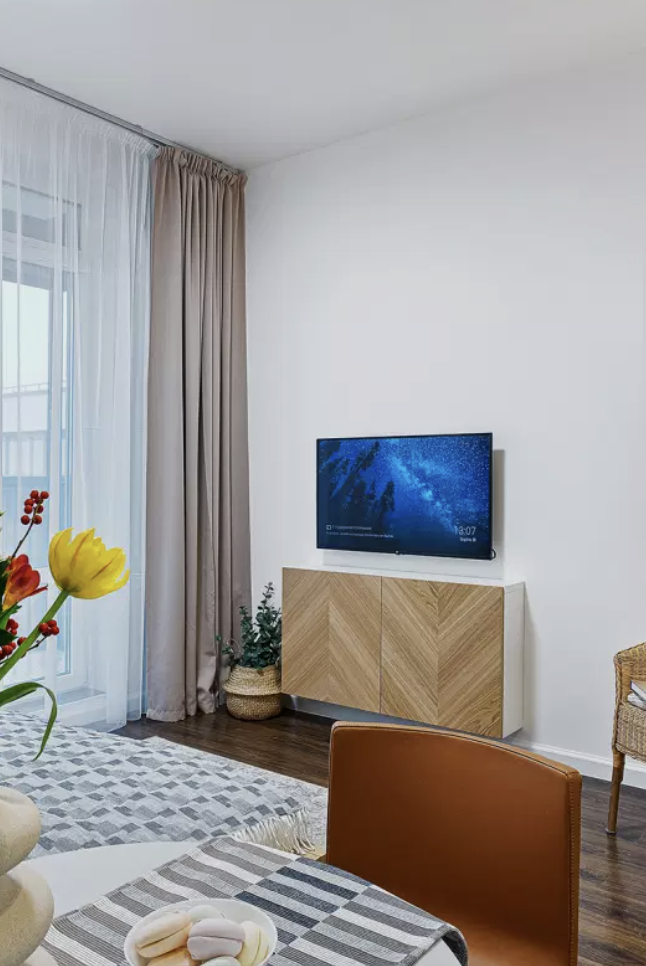 Апартаменты Изумруд на высоком этаже, с кухней и большой кроватью 16